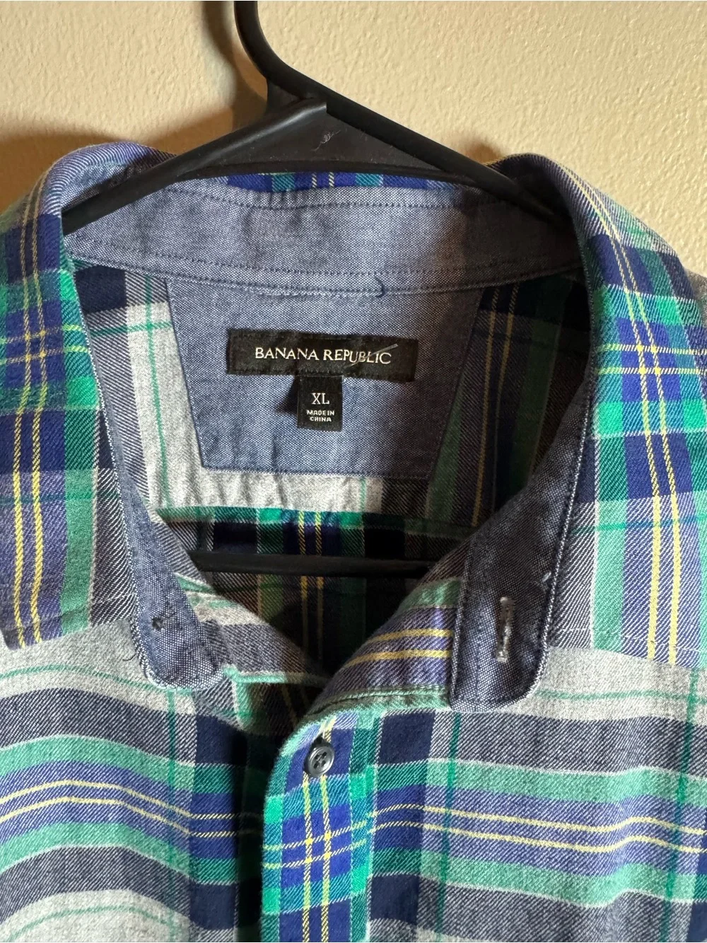 Banana Republic lightweight plaid